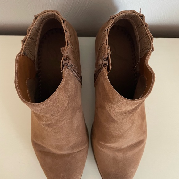 American Rag booties - Picture 2 of 6